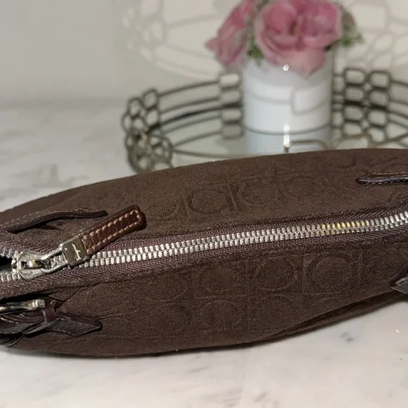 Salvatore Ferragamo Gancini Shoulder Bag/Brown Monogram Canvas/Authentic bag - Picture 4 of 16